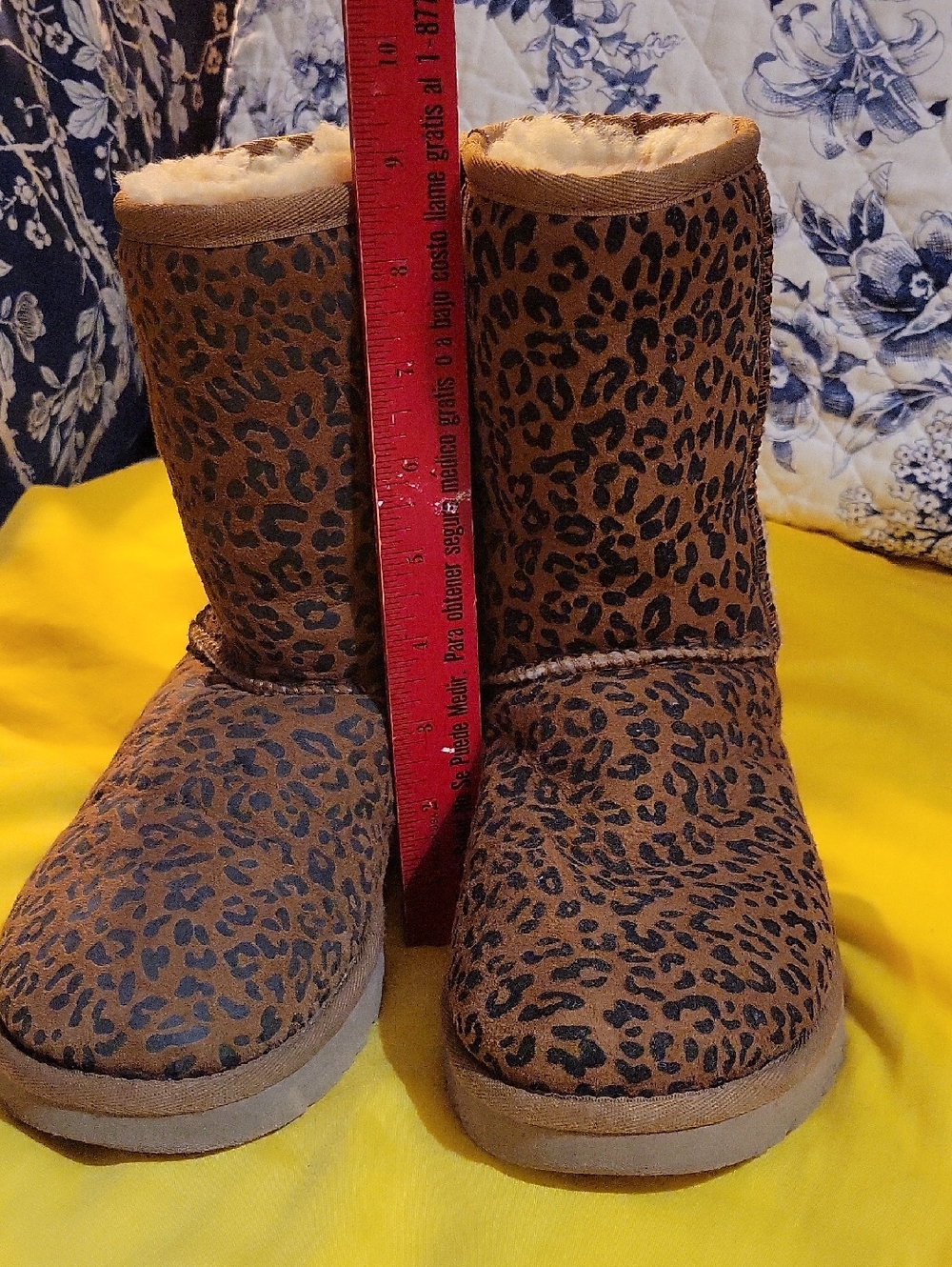 UGG Cheetah print boots w sheepskin lining, Size7 - Picture 8 of 10
